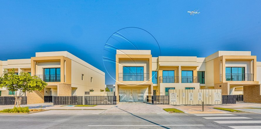 Huvila Yas Island, Abu Dhabi, Arabiemiraatit 4 makuuhuonetta, 313 m2 № 662813