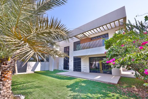 Villa itt: Yas Island, Abu Dhabi, EAE, 5 hálószoba, 719 m², azonosító: 662811 - fénykép 1