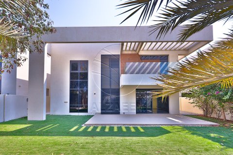 Villa itt: Yas Island, Abu Dhabi, EAE, 5 hálószoba, 719 m², azonosító: 662811 - fénykép 3