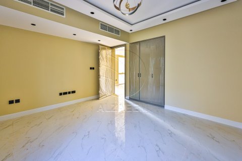 Willa na sprzedaż w Al Raha Gardens, Abu Dhabi, ZEA 5 sypialnie, 402 mkw., nr 662812 - zdjęcie 28