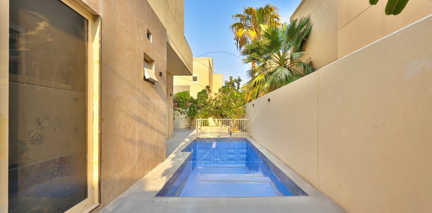 Willa w Al Raha Gardens, Abu Dhabi, ZEA 5 sypialnie, 402 mkw. nr 662812