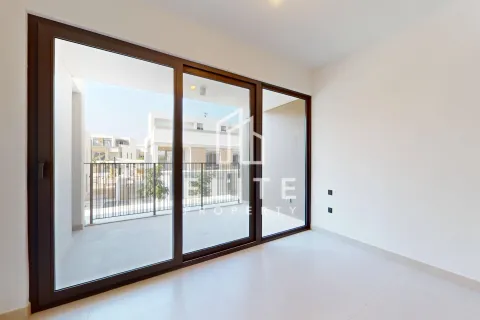 Снять в аренду виллу в Tilal Al Ghaf, Дубай, ОАЭ 4 комнаты, № 659407 - фото 10