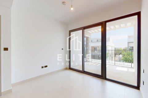 Снять в аренду виллу в Tilal Al Ghaf, Дубай, ОАЭ 4 комнаты, № 659406 - фото 14