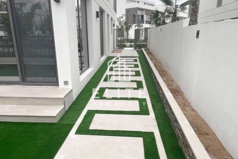 Снять в аренду виллу в Tilal Al Ghaf, Дубай, ОАЭ 4 комнаты, № 659406 - фото 25