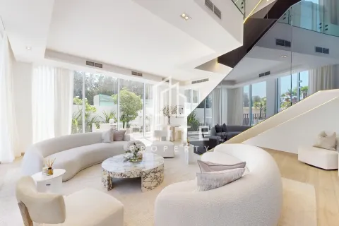 Dubai, संयुक्त अरब अमीरात में विला, 4 बेडरूम, संख्या 659410 - फ़ोटो 4