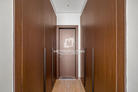 Lägenhet till försäljning i Business Bay, Dubai, UAE 2 sovrum, 117 kvm Nr. 664525 - fotografi 21