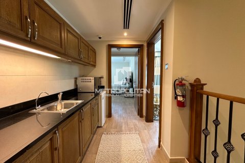 Huvila Jumeirah Park, Dubai, Arabiemiraatit 4 makuuhuonetta, 403 m2 № 664527 - kuva 21