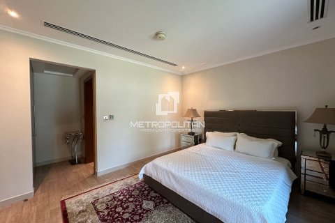 Huvila Jumeirah Park, Dubai, Arabiemiraatit 4 makuuhuonetta, 403 m2 № 664527 - kuva 18