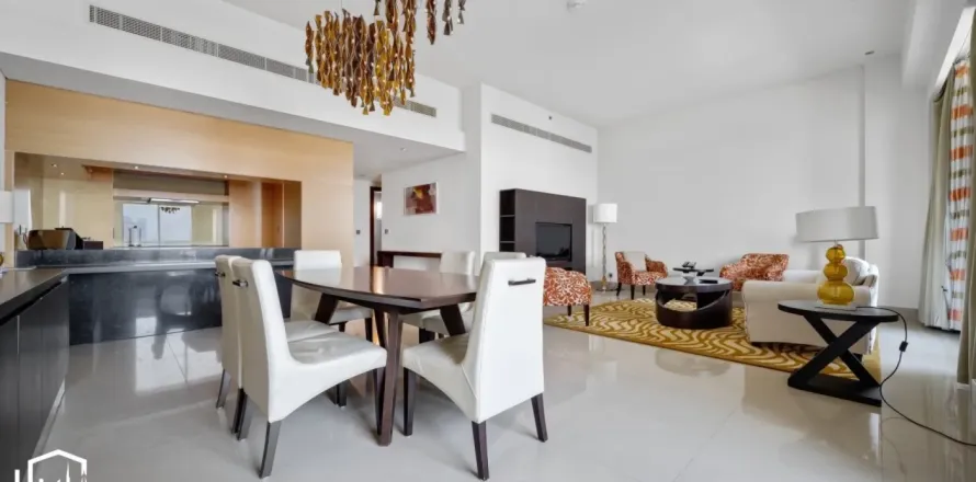 Hôtels-appartement à Al Jaddaf, Dubai, EAU: 3 chambres, 200 m2 № 690327