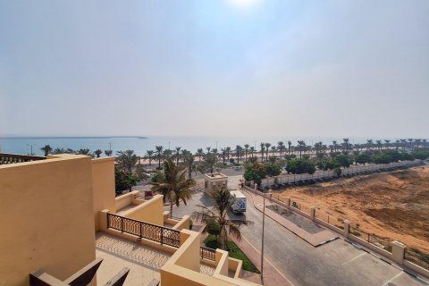 Apartmen di Al Marjan Island, Ras Al Khaimah, UAE 1 bilik tidur, 130 meter persegi № 656355 - foto 14