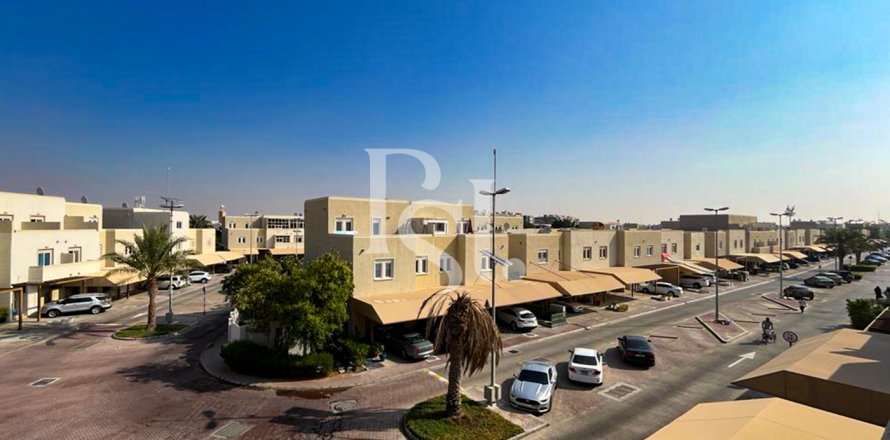Leilighet i Al Reef, Abu Dhabi, Emiratene 2 soverom, 120 kvm nr. 731772