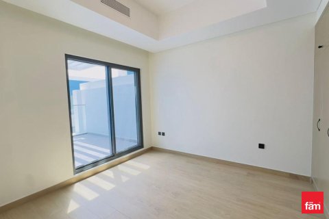Таунхаус Дубай, БАӘ-да 4 жатын бөлмелер, 144 м² № 712929 - фото 7