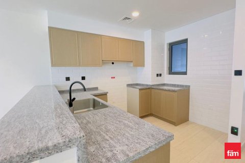Таунхаус Дубай, БАӘ-да 4 жатын бөлмелер, 144 м² № 712929 - фото 3