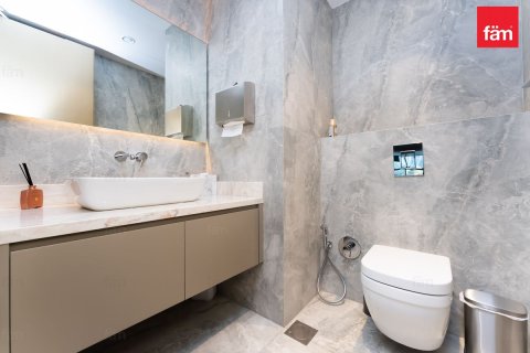 Зняти в оренду комерційну нерухомість в Дубай, ОАЕ 662.9м2, № 696983 - фото 16