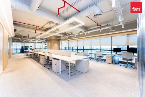 Зняти в оренду комерційну нерухомість в Дубай, ОАЕ 662.9м2, № 696983 - фото 4