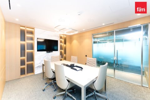 Зняти в оренду комерційну нерухомість в Дубай, ОАЕ 662.9м2, № 696983 - фото 23