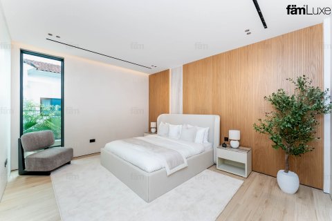 Βίλα σε Dubai, ΗΑΕ 5 υπνοδωμάτια, 711.6 τ.μ. Αρ. 696979 - φωτογραφία 24