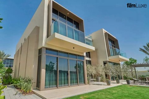 Villa te koop in Dubai Hills Estate, Dubai, VAE 5 slaapkamers, 660 vr.m., nr 661597 - foto 2