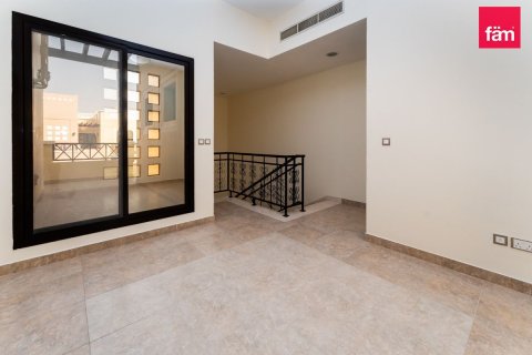 Rijtjeshuis te koop in Dubai, VAE 4 slaapkamers, 303.7 vr.m., nr 661595 - foto 15