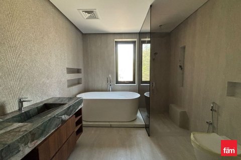 Villa itt: Umm Suqeim, Dubai, EAE, 4 hálószoba, 478.4 m², azonosító: 644837 - fénykép 10