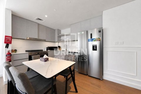 Apartment sa City Walk, Dubai, UAE 2 silid-tulugan, 97.83 sq.m. № 755663 - larawan 7
