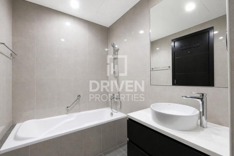 Apartmán v Business Bay, Dubai, SAE 2 spálne, 92.07 m2 č. 755666 - Fotografia 12