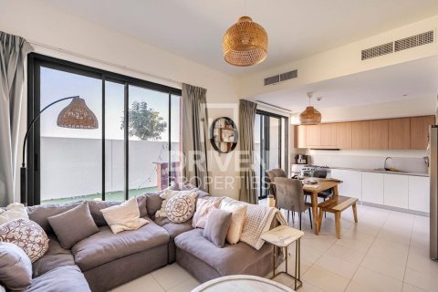 Dubai South (Dubai World Central), Dubai, BAE’de kiralık townhouse 4 yatak odası, 237 m&sup2; No 684556 - fotoğraf 3