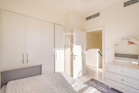 Dubai South (Dubai World Central), Dubai, BAE’de kiralık townhouse 4 yatak odası, 237 m&sup2; No 684556 - fotoğraf 10