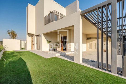 Dubai South (Dubai World Central), Dubai, BAE’de kiralık townhouse 4 yatak odası, 237 m&sup2; No 684556 - fotoğraf 19