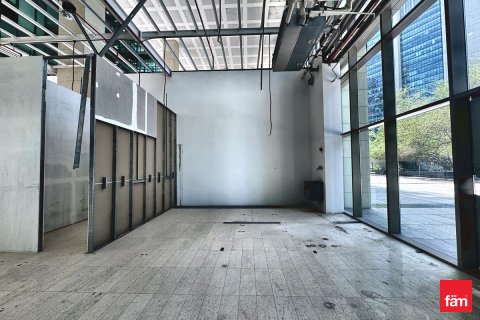 Kedai di DIFC, Dubai, UAE 137.7 meter persegi № 714299 - foto 3