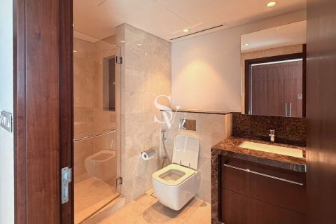 פנטהאוס להשכרה ב Downtown Dubai (Downtown Burj Dubai), Dubai, איחוד האמירויות  4 חדרי שינה, 272 מ"ר, מספר 709579 - תמונה 12