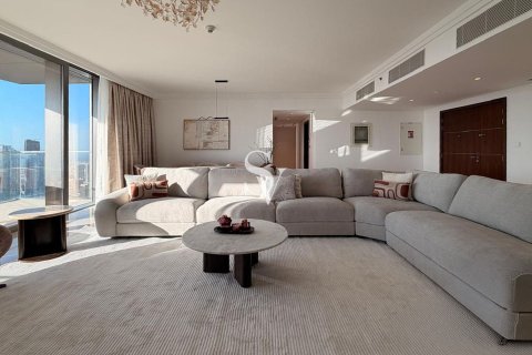 פנטהאוס להשכרה ב Downtown Dubai (Downtown Burj Dubai), Dubai, איחוד האמירויות  4 חדרי שינה, 272 מ"ר, מספר 709579 - תמונה 2