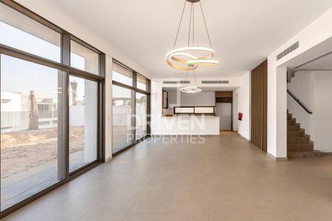 Villa zur Miete in Al Furjan, Dubai, VAE 4 Schlafzimmer, 586.68 m2 Nr. 746813 - Foto 4