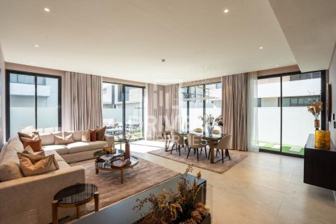 ویلا برای فروش در Dubai Land، Dubai، امارات متحده عربی 3 خوابه ، 283.82 متر مربع ، شماره 744535 - تصویر 3
