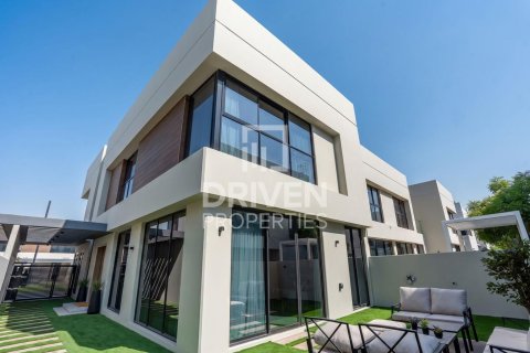 ویلا برای فروش در Dubai Land، Dubai، امارات متحده عربی 3 خوابه ، 283.82 متر مربع ، شماره 744535 - تصویر 23