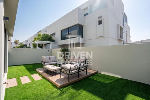 ویلا برای فروش در Dubai Land، Dubai، امارات متحده عربی 3 خوابه ، 283.82 متر مربع ، شماره 744535 - تصویر 24