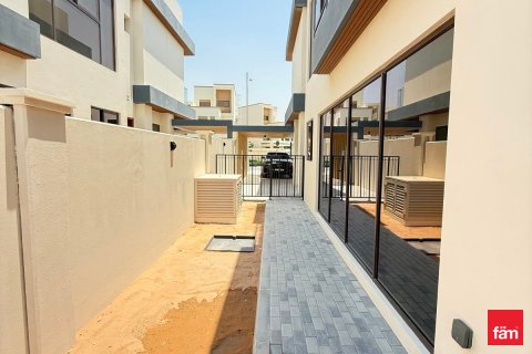 Dubai, BAE’de satılık villa 5 yatak odası, 555.3 m&sup2; No 721864 - fotoğraf 20