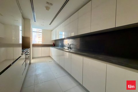 Apartment til salg i Downtown Dubai (Downtown Burj Dubai), Dubai, UAE 3 soveværelser, 222.7 kvm № 721876 - foto 6