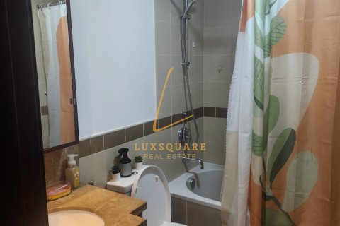 דירה להשכרה ב Downtown Dubai (Downtown Burj Dubai), Dubai, איחוד האמירויות  2 חדרי שינה, 138 מ"ר, מספר 688163 - תמונה 9