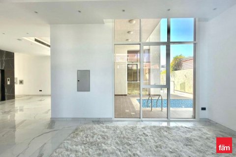 Villa te koop in Dubai, VAE 5 slaapkamers, 464.9 vr.m., nr 706013 - foto 3
