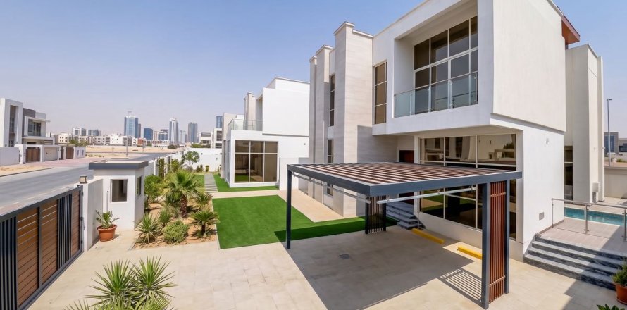Villa in Dubai, VAE 5 slaapkamers, 464.9 vr.m. nr 706013