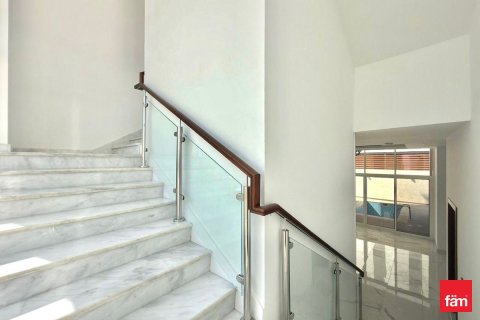 Villa te koop in Dubai, VAE 5 slaapkamers, 464.9 vr.m., nr 706013 - foto 7