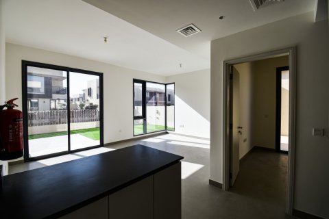 Villa til leje i Dubai Hills Estate, Dubai, UAE 4 soveværelser, 270.8 kvm № 669158 - foto 6