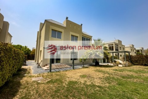 ویلا در Living Legends، Dubai ، امارات متحده عربی 4 خوابه ، 903 متر مربع.  شماره 751500