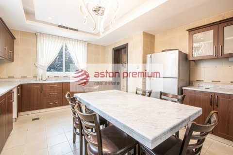 Villa til leje i Living Legends, Dubai, UAE 4 soveværelser, 903 kvm № 751500 - foto 13