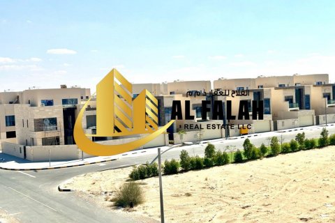 Land te koop in Tilal City, Sharjah, VAE 293 vr.m., nr 635543 - foto 6