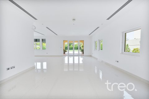 Villa zur Miete in Jumeirah Park, Dubai, VAE 3 Schlafzimmer, 327.67 m2 Nr. 733497 - Foto 5