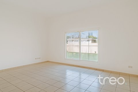 Vilă de închiriat în Meadows, Dubai, EAU 4 dormitoare, 313.55 mp.  №733498 - poză 6