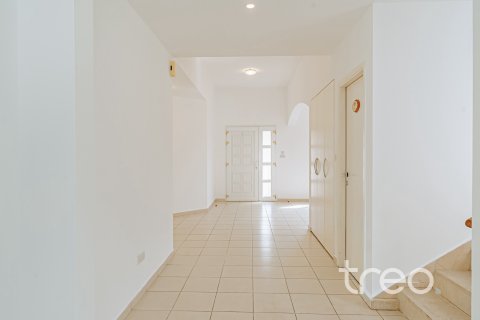 Vilă de închiriat în Meadows, Dubai, EAU 4 dormitoare, 313.55 mp.  №733498 - poză 9