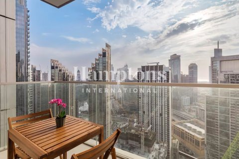 Apartmen di Palm Jumeirah, Dubai, UAE 1 bilik tidur, 74.78970209 meter persegi № 736006 - foto 4